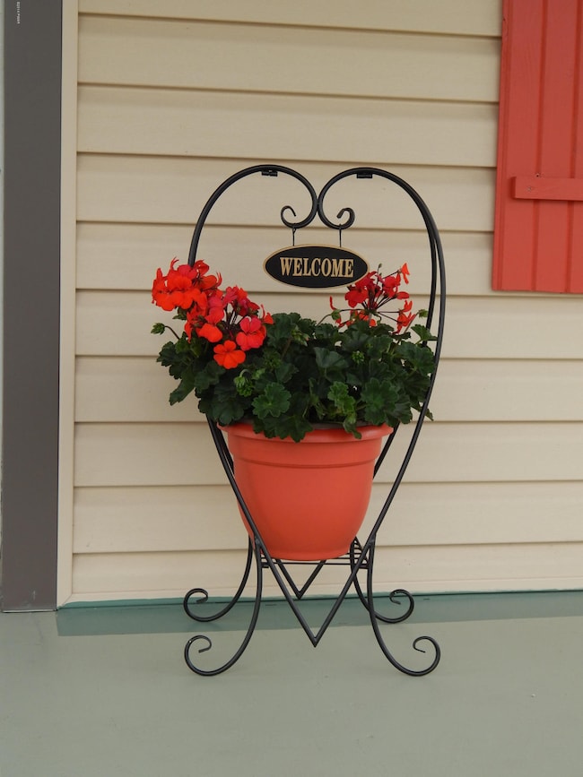 203 E Catharine St, Milford, PA 18337 - photo 6