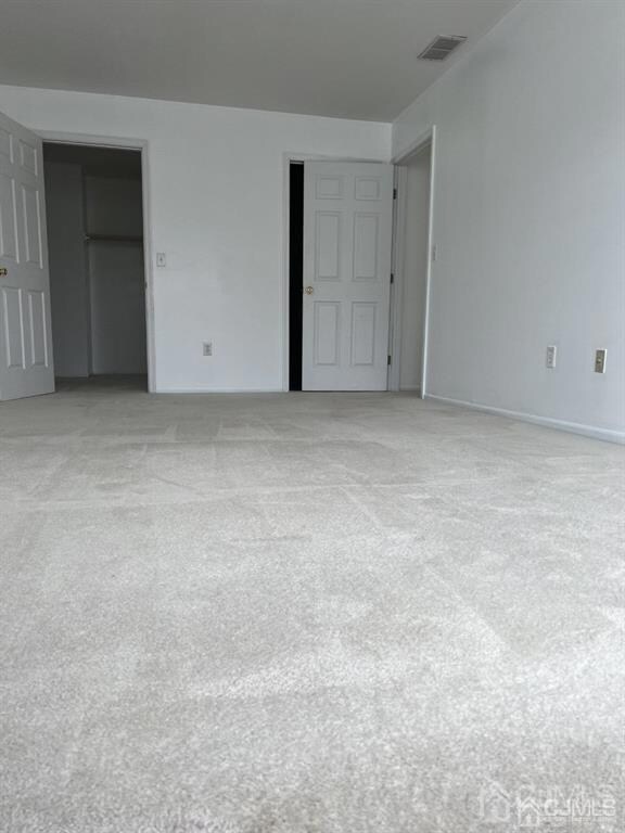 239 Vasser Dr, Piscataway, NJ 08854 - photo 5