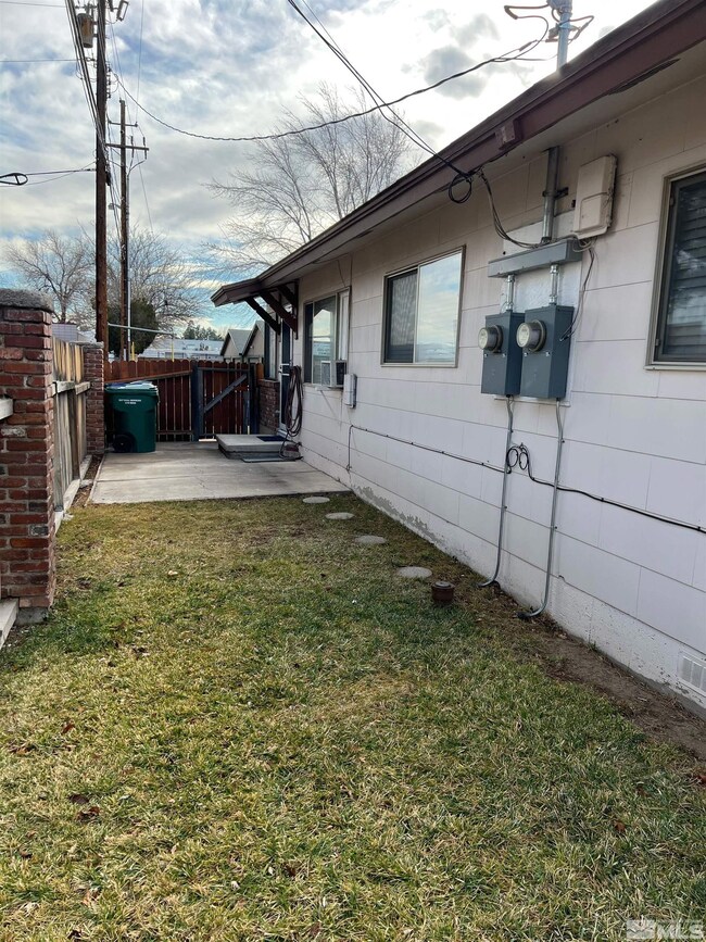 880 Tyler Way, Sparks, NV 89431 - photo 6