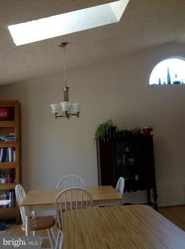 6225 Derby Dr, Frederick, MD 21703 - photo 4