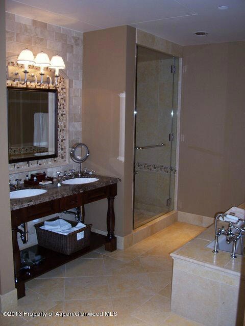 HGA3_Bath1main