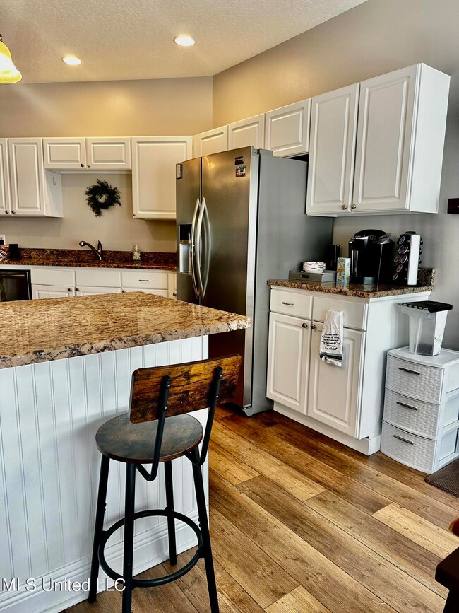 7301 Big Point Rd, Moss Point, MS 39562 - photo 7