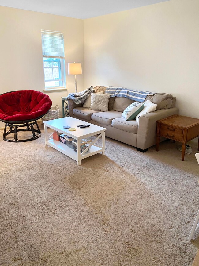 30CD6098-1712-411C-B702-37749A35C4AA