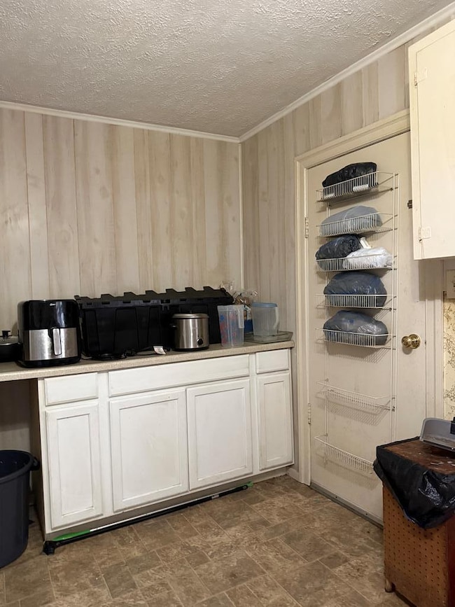 1134 Old Bramwell Rd, Bluefield, WV 24701 - photo 4