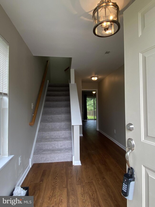 23 Shawn Ln, Bear, DE 19701 - photo 2