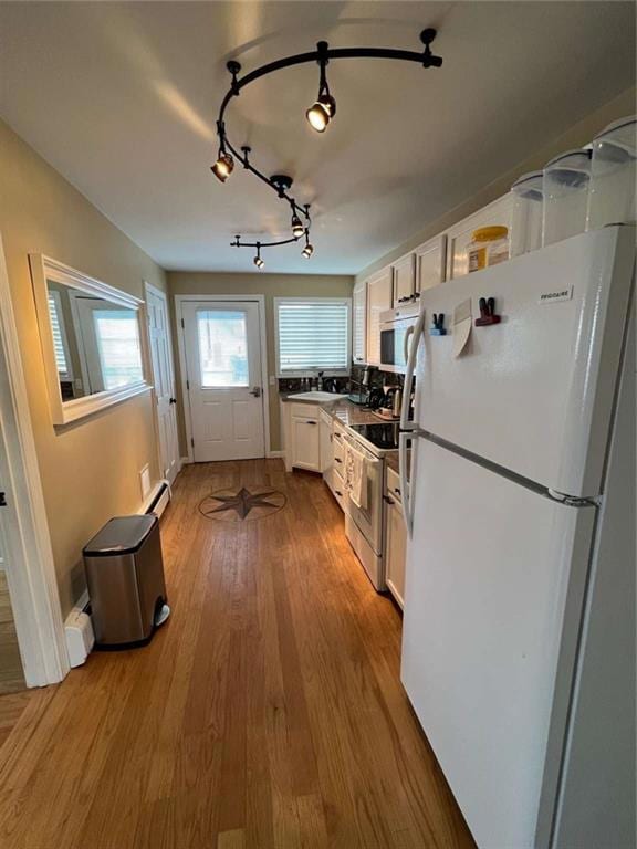 53 Winnapaug Rd unit B, Westerly, RI 02891 - photo 5