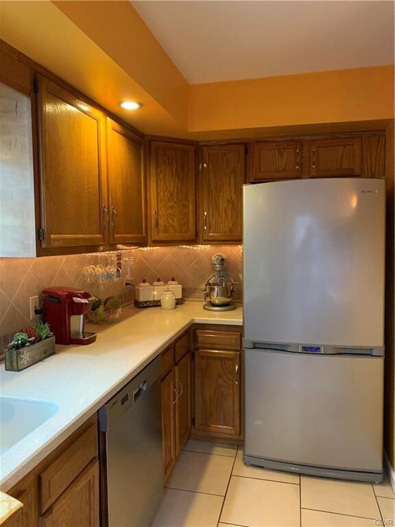 Modern kitchen with plenty of cabinet space