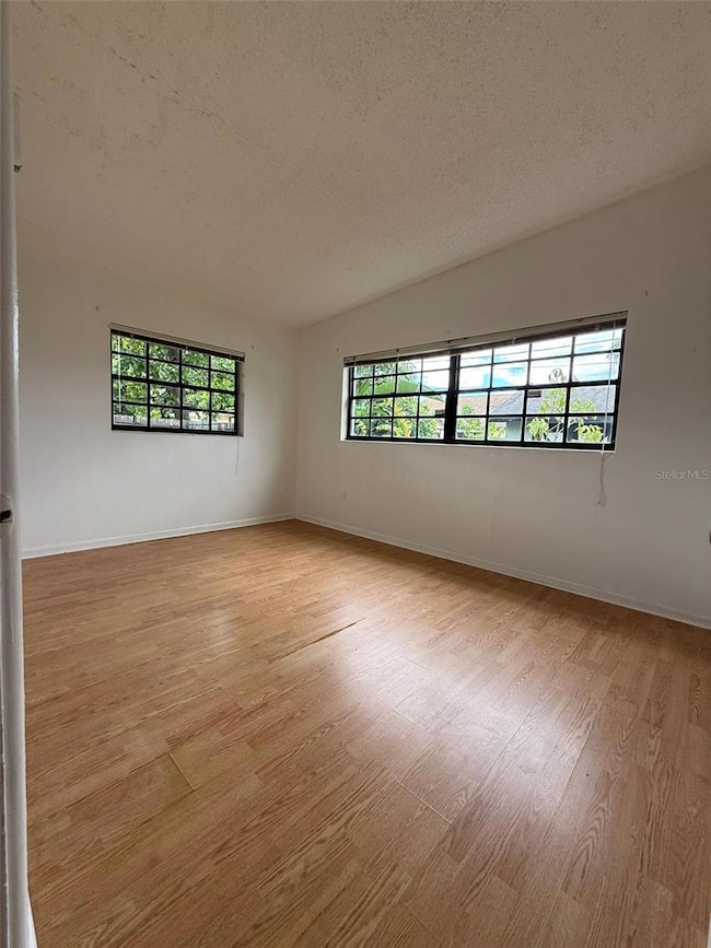Foyer has a Coat Closet