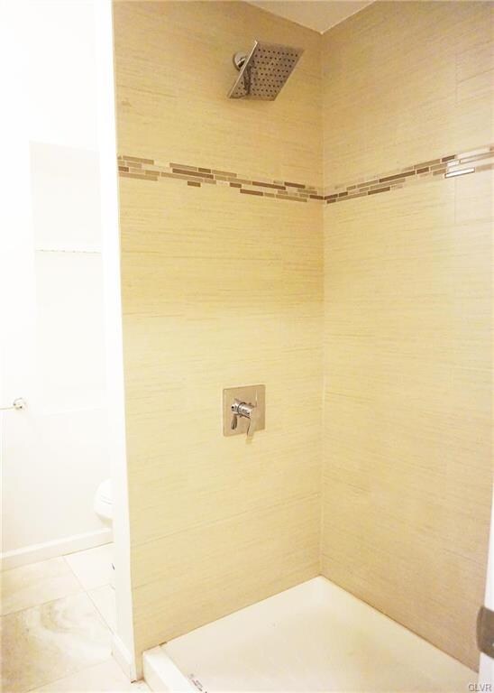 152 E Hamilton St unit D, Allentown, PA 18109 - photo 6