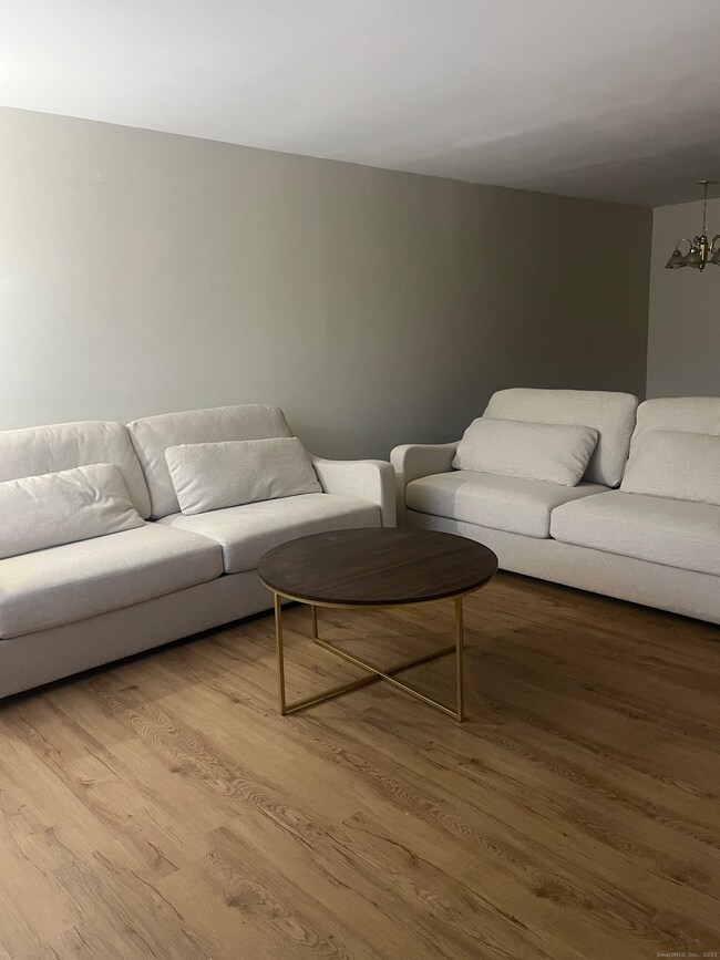 244 High Path Rd unit 244, Windsor, CT 06095 - photo 5