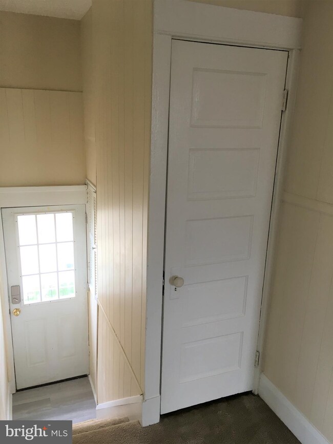 103 Ferndale Rd unit B, Glen Burnie, MD 21061 - photo 2