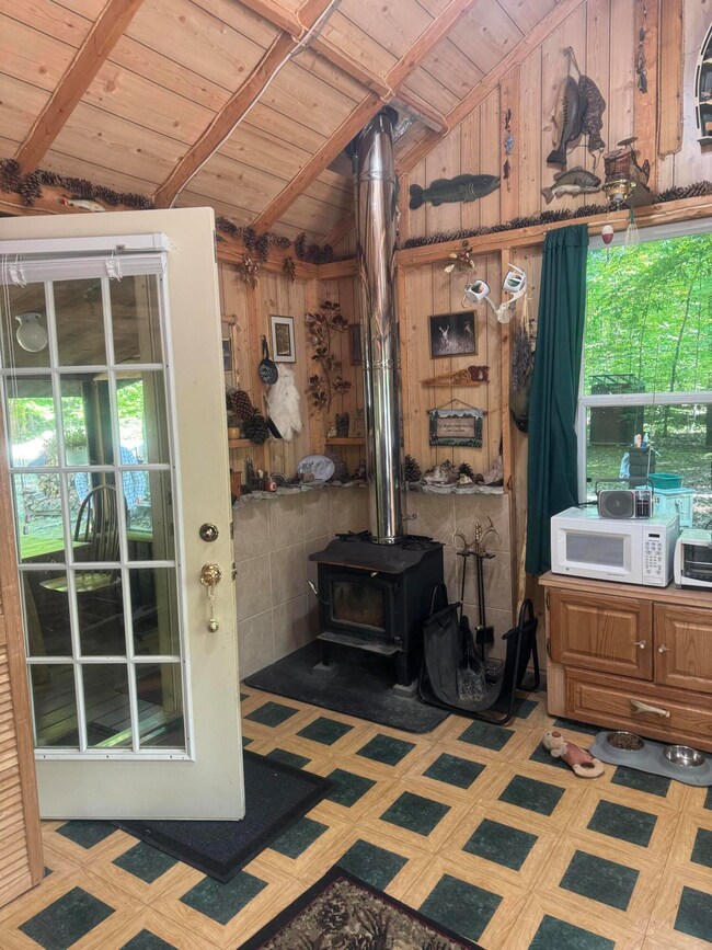 1336 W Edge Rd, Germfask, MI 49836 - photo 6