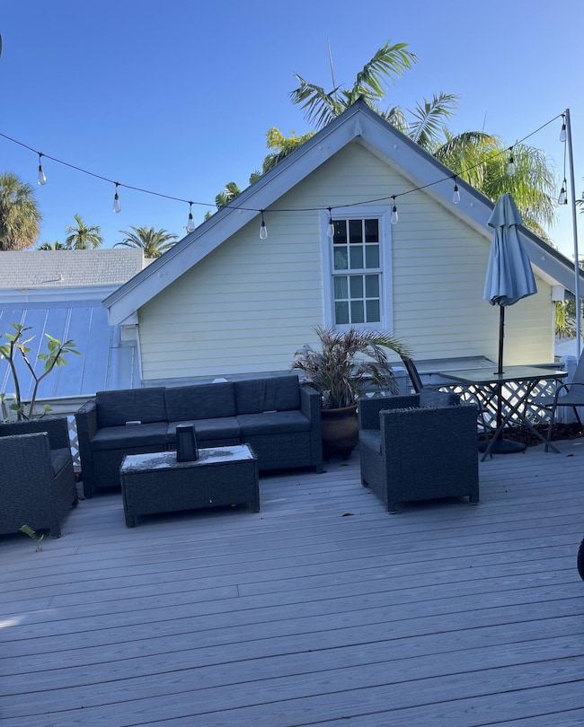 3 Listing