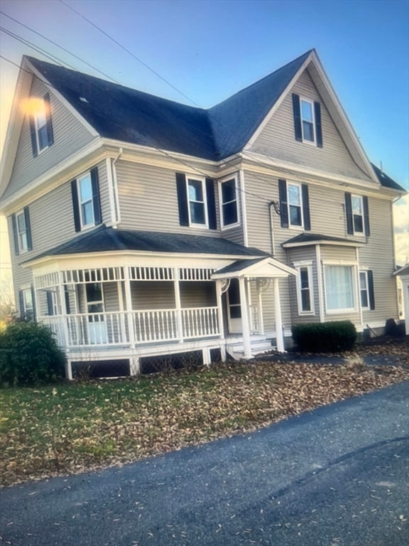 277 Read St unit 2, Attleboro, MA 02703 - photo 2