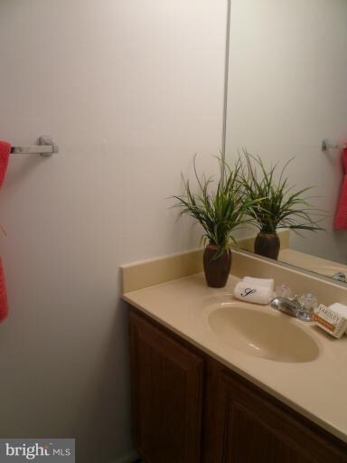 3982 Forest Valley Rd, Parkville, MD 21234 - photo 5