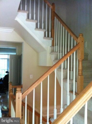 47816 Scotsborough Square unit 37, Sterling, VA 20165 - photo 3