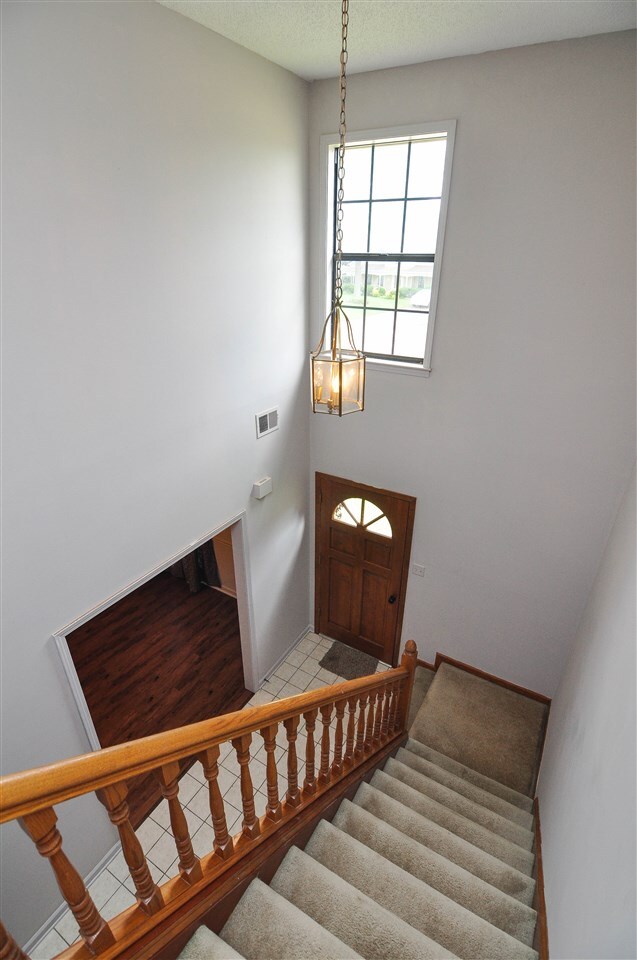 Nice entry with high ceiling
