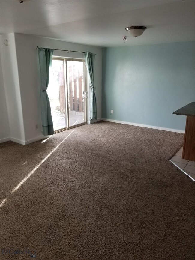 Open floor plan with living room, dining and kitch