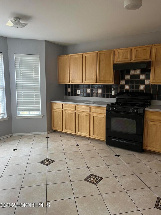 131 Murray Dr, Old Bridge, NJ 08857 - photo 2