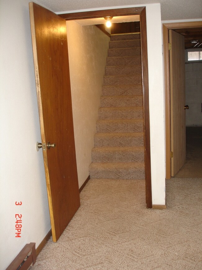 1902 23rd Ave S, Grand Forks, ND 58201 - photo 7