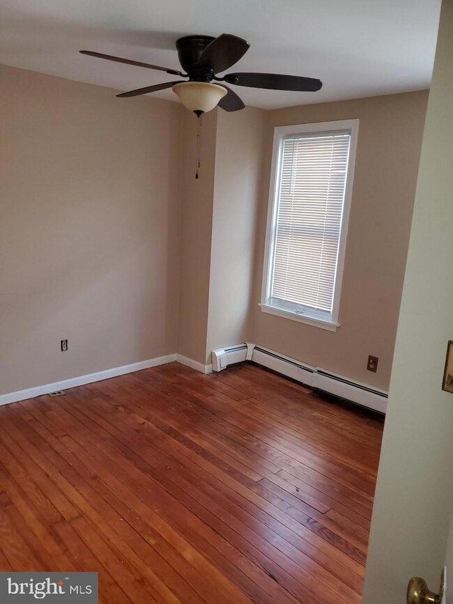 1314 N Dupont St, Wilmington, DE 19806 - photo 6