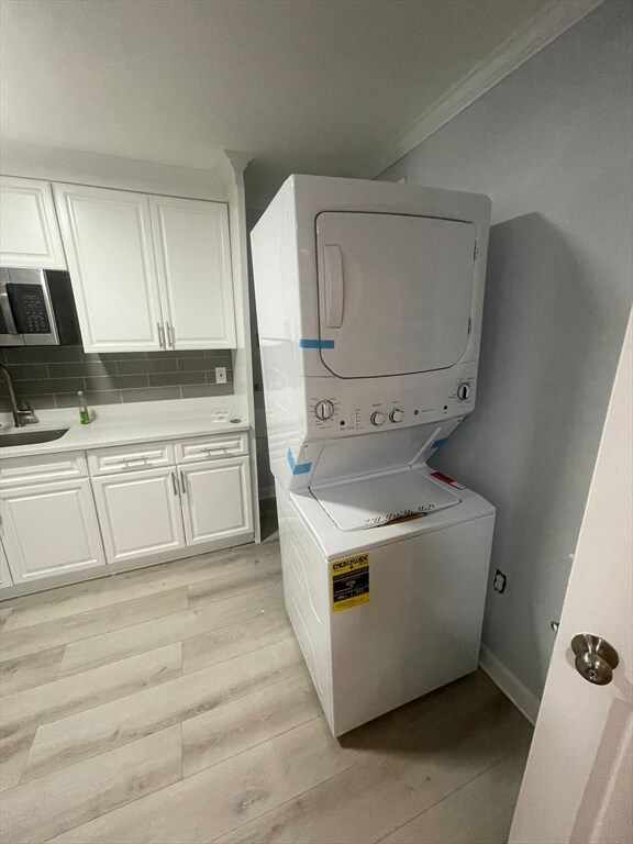 8 Withington St unit 2, Dorchester Center, MA 02124 - photo 3