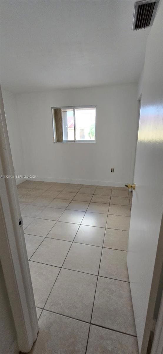 560 NW 82nd Place unit 303, Miami, FL 33126 - photo 5