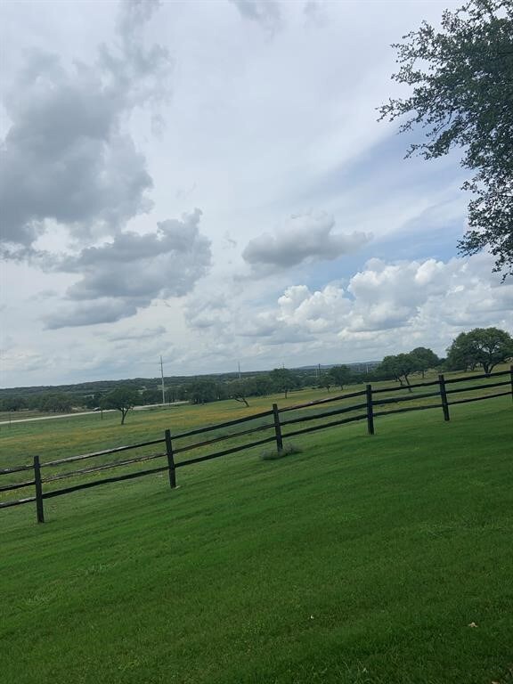 102 William Tobin, Blanco, TX 78606 - photo 7