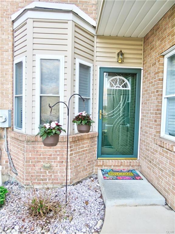 Custom storm door
