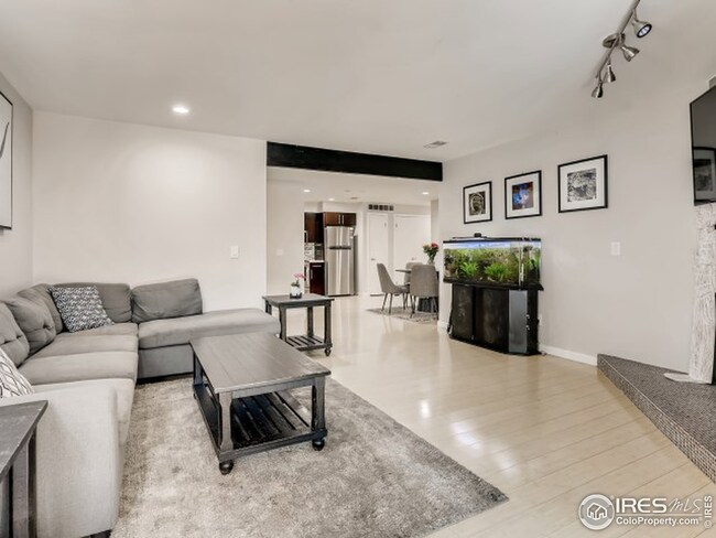 2805 Sundown Ln unit 201, Boulder, CO 80303 - photo 3