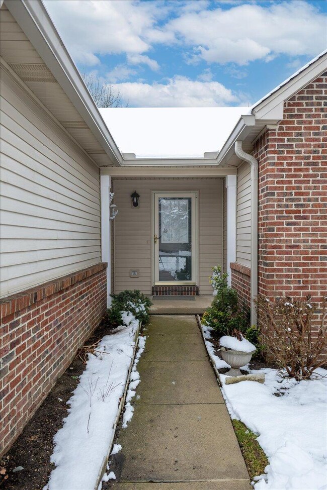 02-208 Woodfield - EXT-4