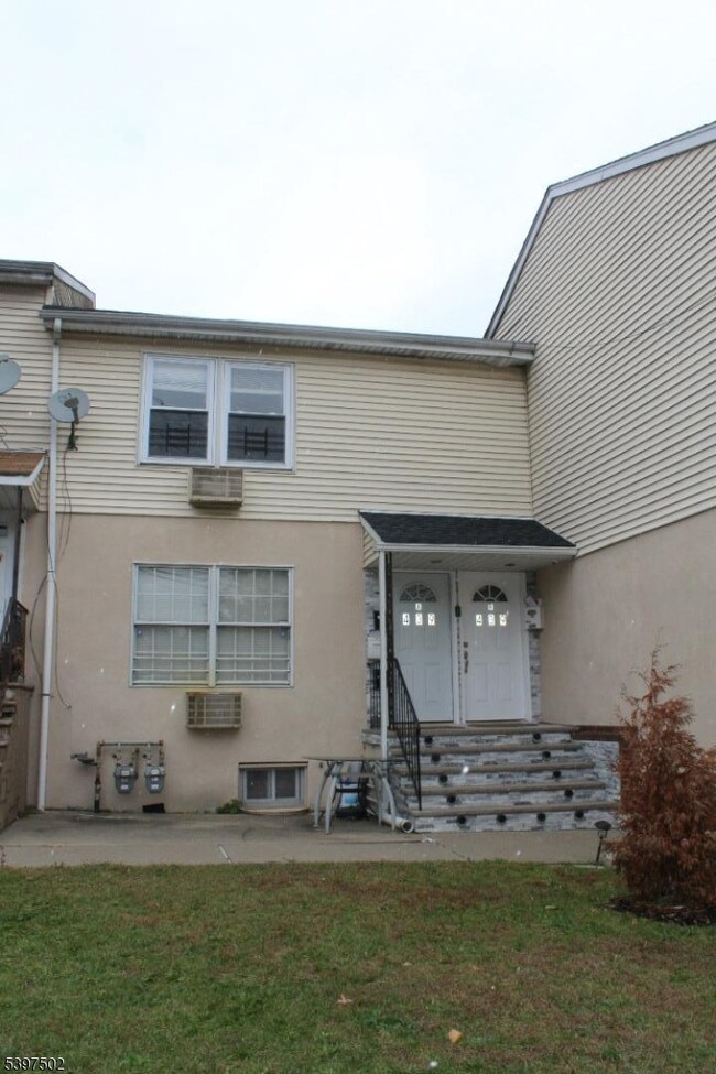 439 Marshall St, Paterson, NJ 07503 - photo 2