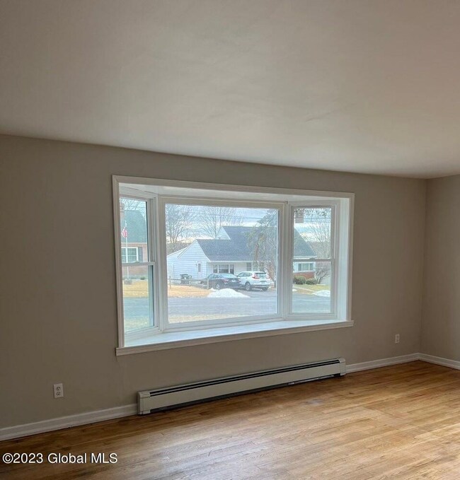 323 Sunset Ave, Rensselaer, NY 12144 - photo 4