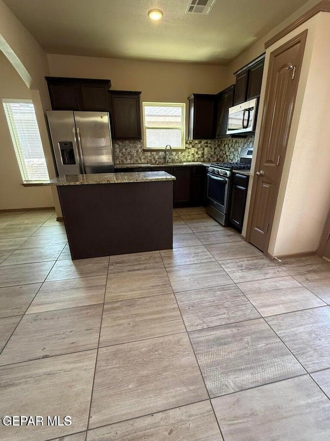 4941 Ruben Soto Dr, El Paso, TX 79938 - photo 7