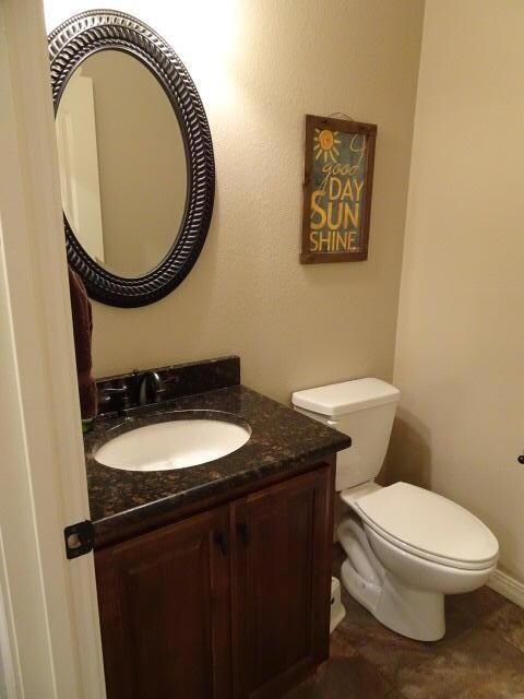 809 E Roubidoux St, Nixa, MO 65714 - photo 7