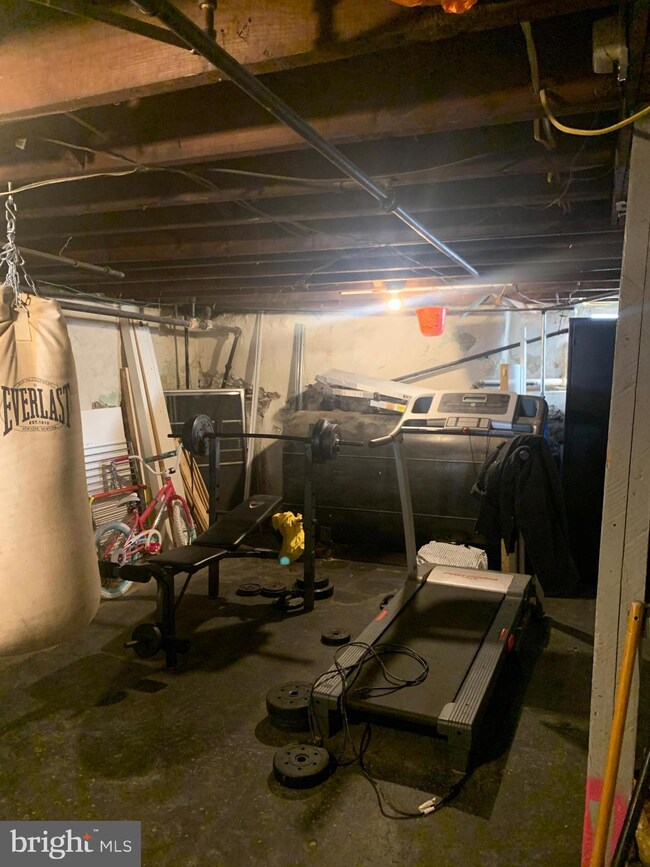 1415 Astor St, Norristown, PA 19401 - photo 3