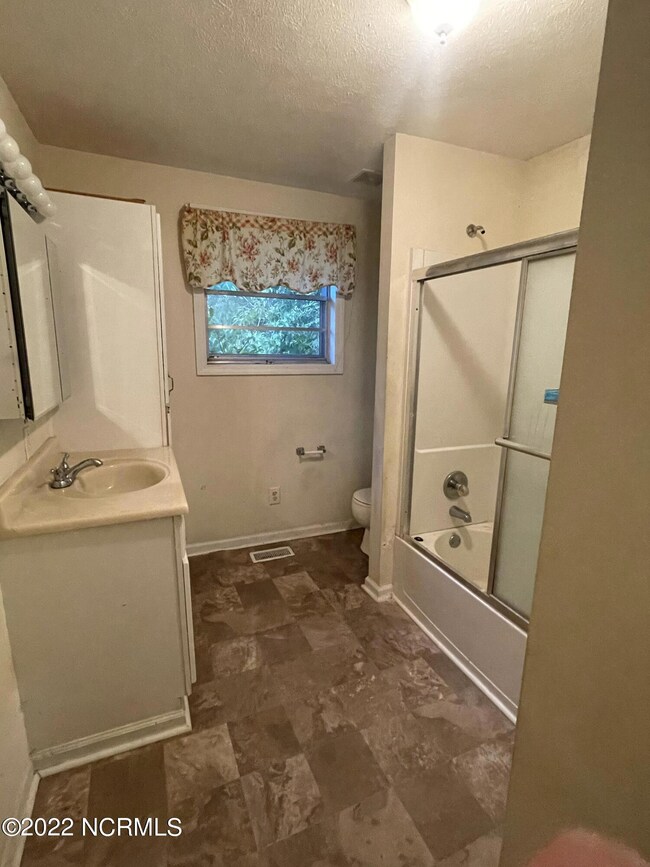 3294 Us Highway 70 W, Smithfield, NC 27577 - photo 5