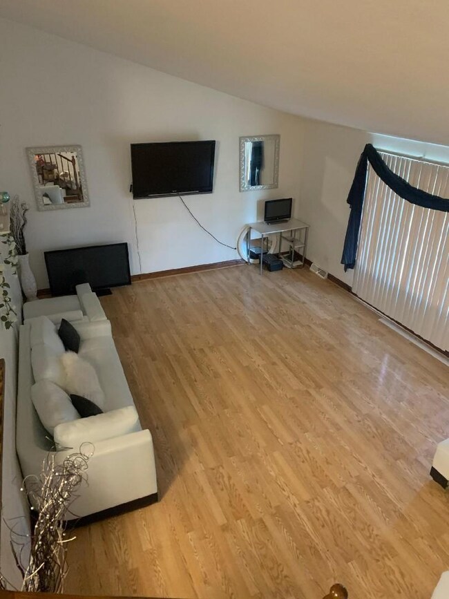 3418 Keith Ave, Gurnee, IL 60031 - photo 7