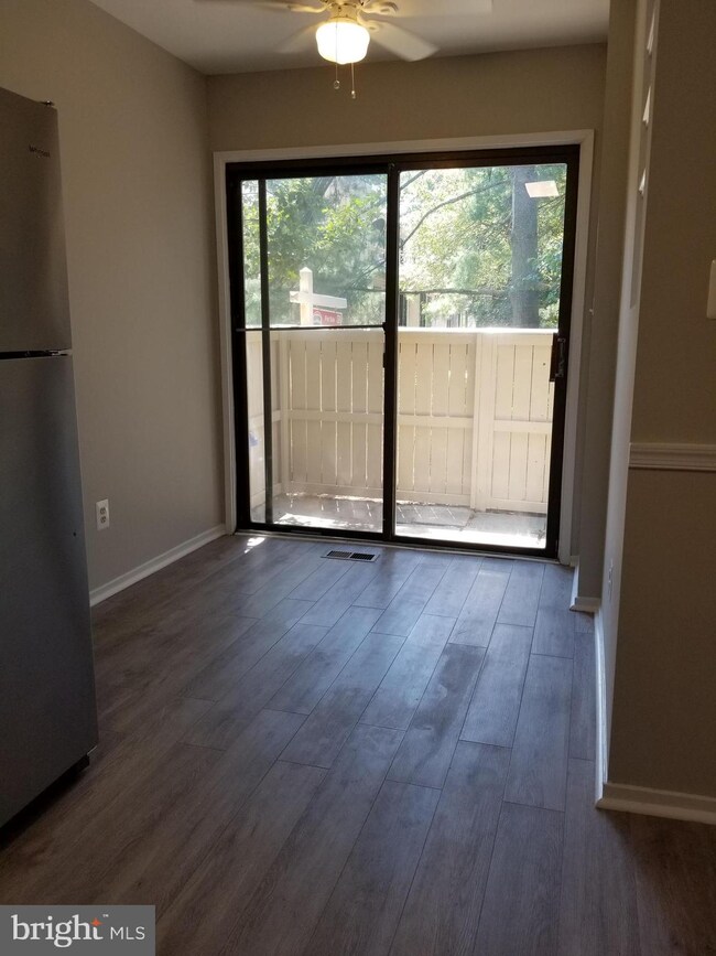 9312 Grazing Terrace, Montgomery Village, MD 20886 - photo 7