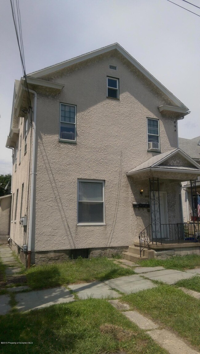 1009 N Irving Ave, Scranton, PA 18510 - photo 3