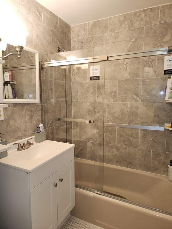 135 Winthrop St unit 3A, Framingham, MA 01702 - photo 4