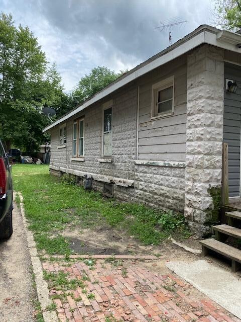 1112 Ferry Side Yd