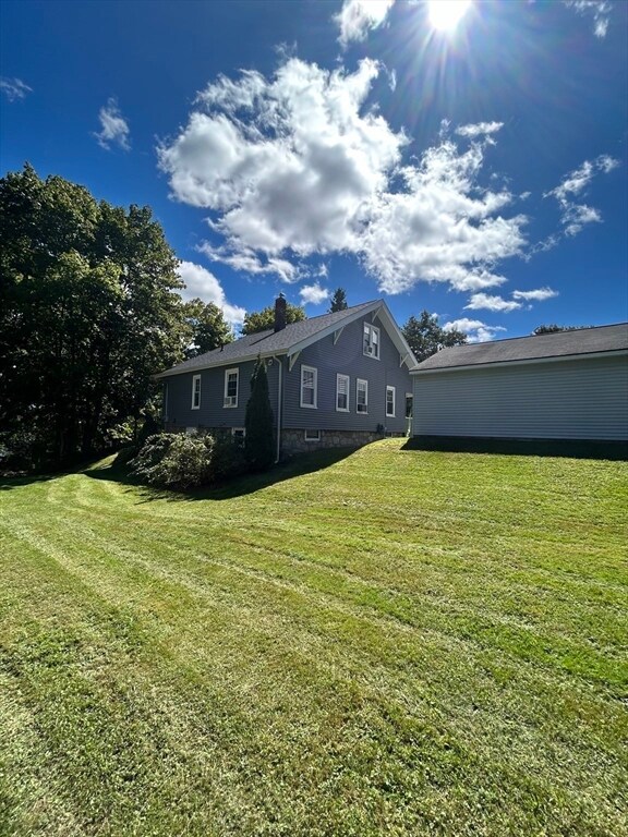18 George St, Dudley, MA 01571 - photo 5
