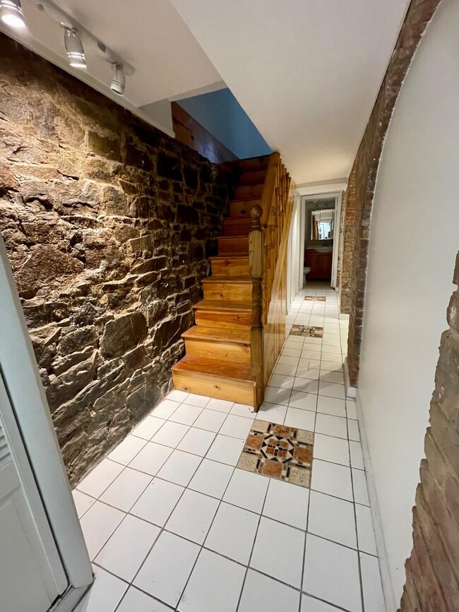 352 Varick St unit 1, Jersey City, NJ 07302 - photo 2