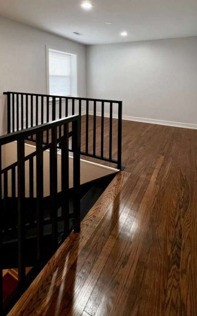 3049 N Spaulding Ave unit 1E, Chicago, IL 60618 - photo 6