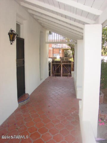 2014_Main_frontporch