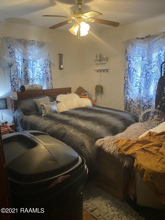 102c