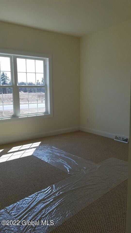 8 Huntington Way, Milton Tov, NY 12020 - photo 4