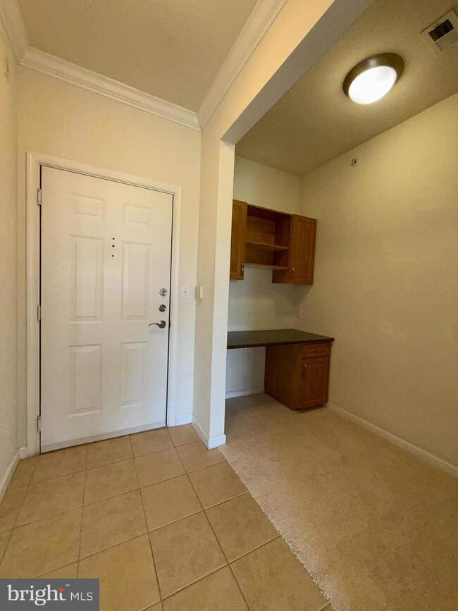 Bryson At Woodland Park unit 416, Herndon, VA 20171 - photo 5