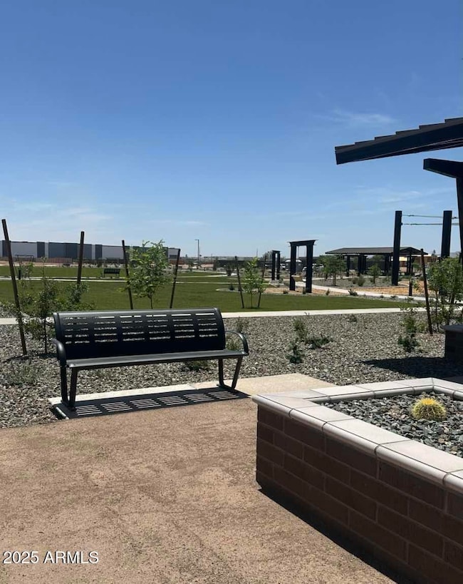 Stonebridge Manor Bench